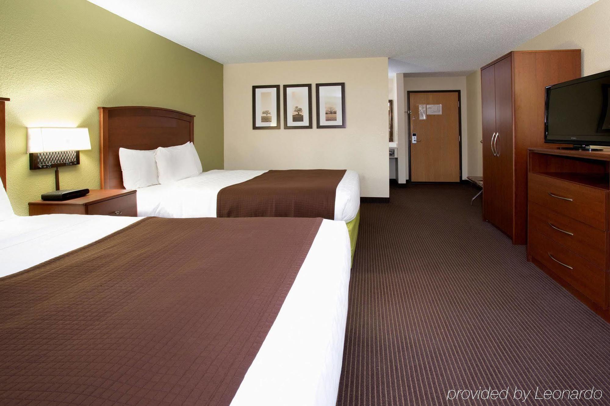 Cobblestone Hotel & Suites - Wisconsin Rapids Exterior photo